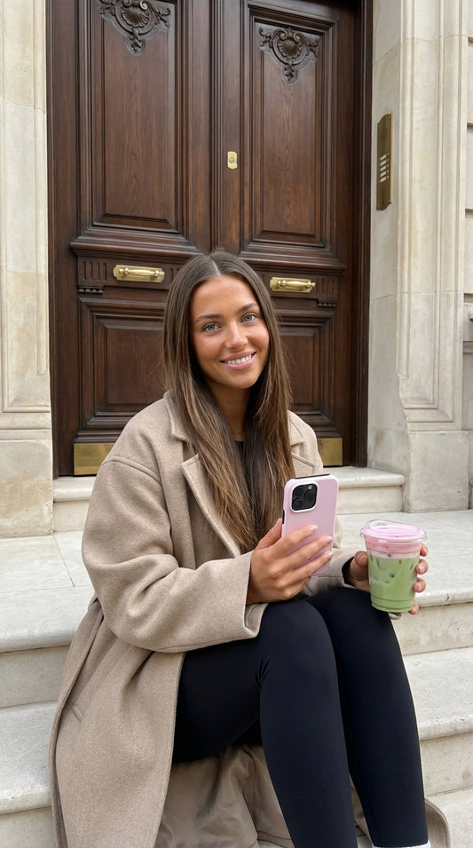 iPhone-skal med rosmotiv färg: rosenrosa – Rose