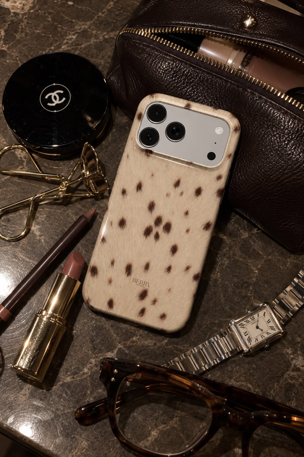 Funda para iPhone con diseño elegante color: marrón – Soft Spot