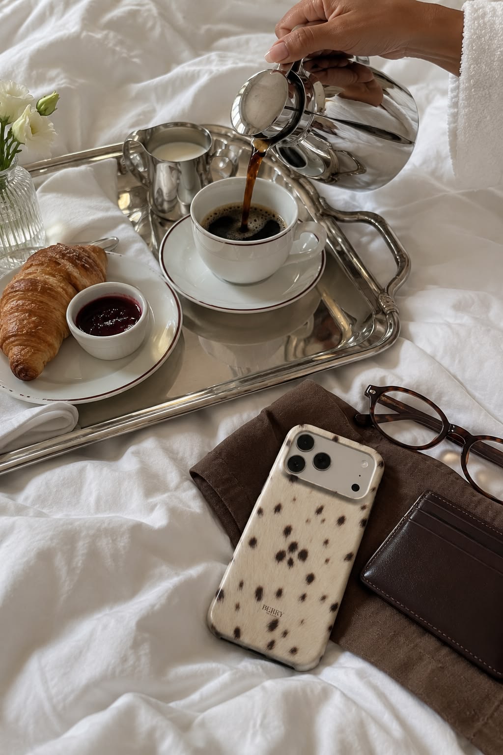 Funda para iPhone con diseño elegante color: marrón – Soft Spot