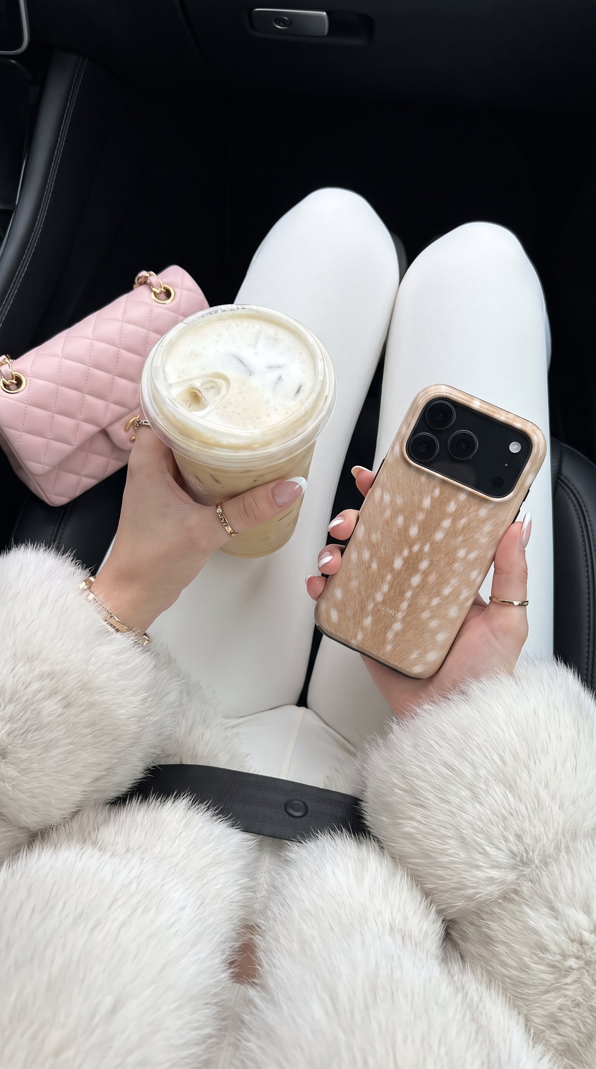 Θήκη iPhone από την Berry Denmark