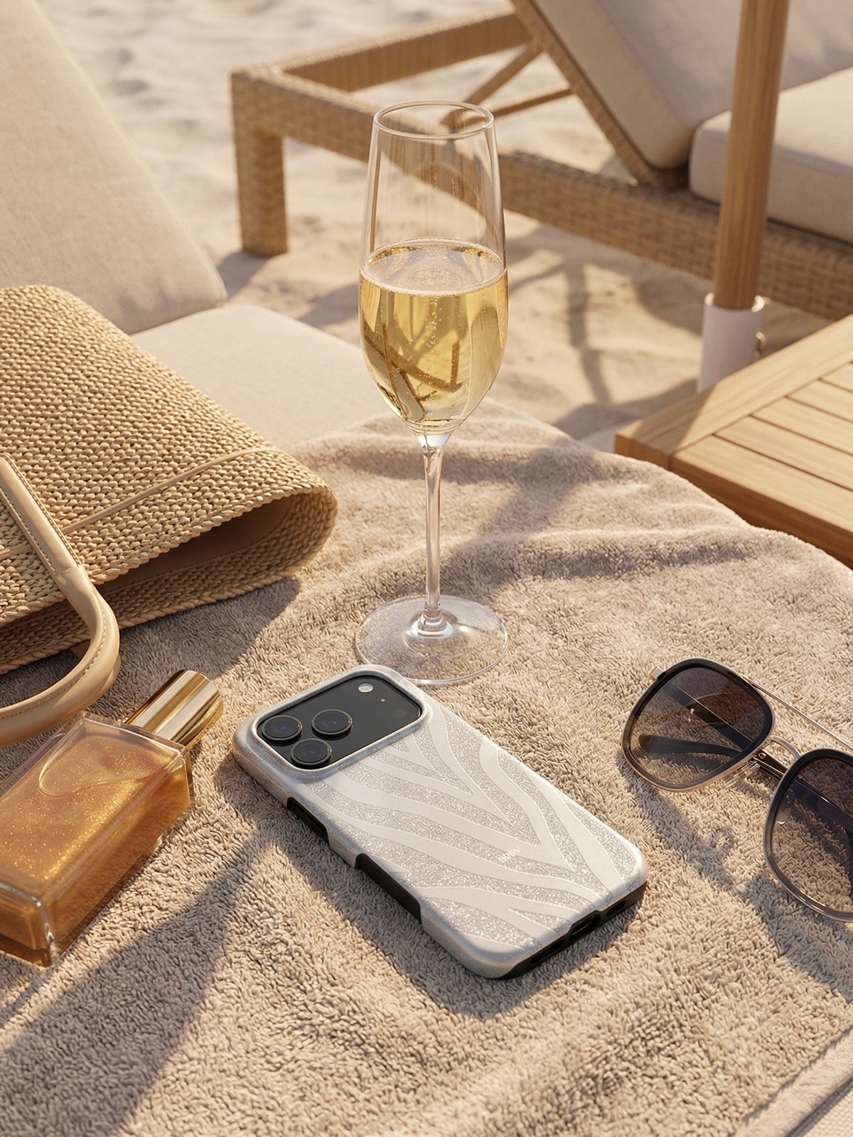 iPhone-deksel med glamorøst design – Glam Zebra iPhone MagSafe