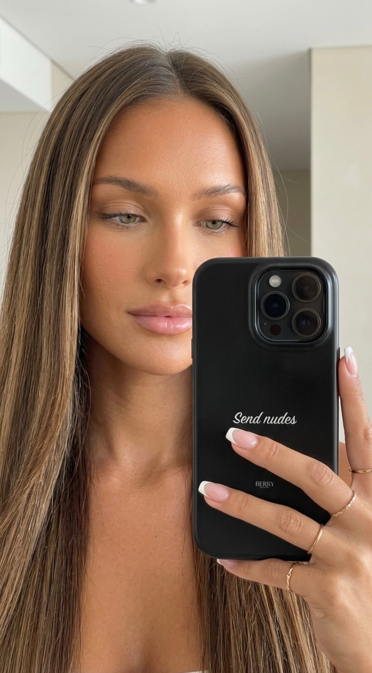 iPhone-hoesje met decoratief ontwerp – Send N*des Midnight