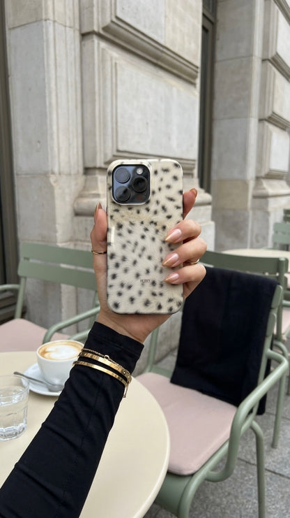 iPhone case with decorative pattern – Fluffy Cheetah iPhone MagSafe