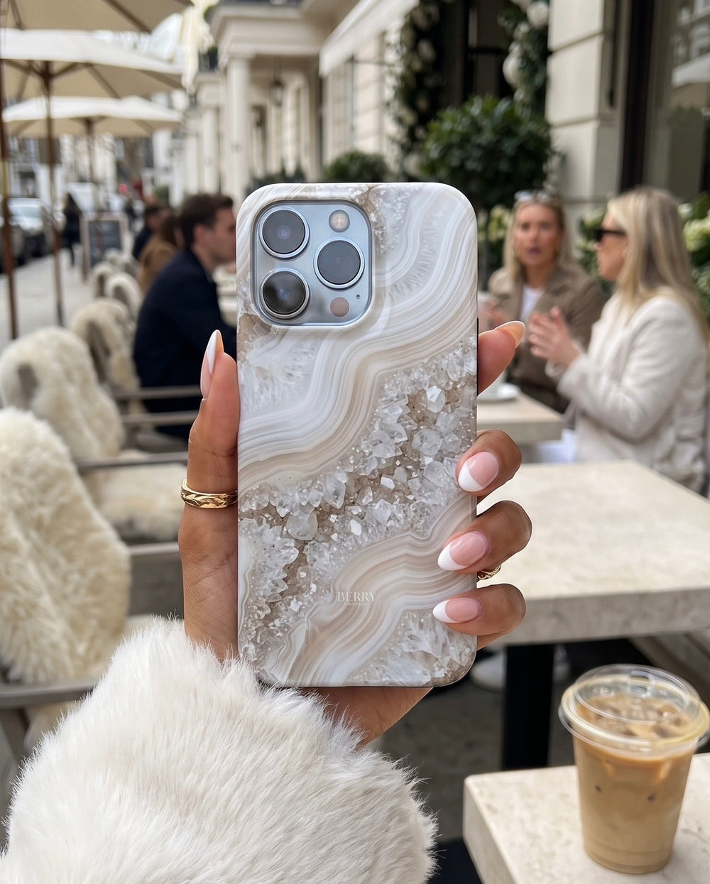 Berry Denmark: inspiración para fundas elegantes, fundas personales para iPhone y accesorios