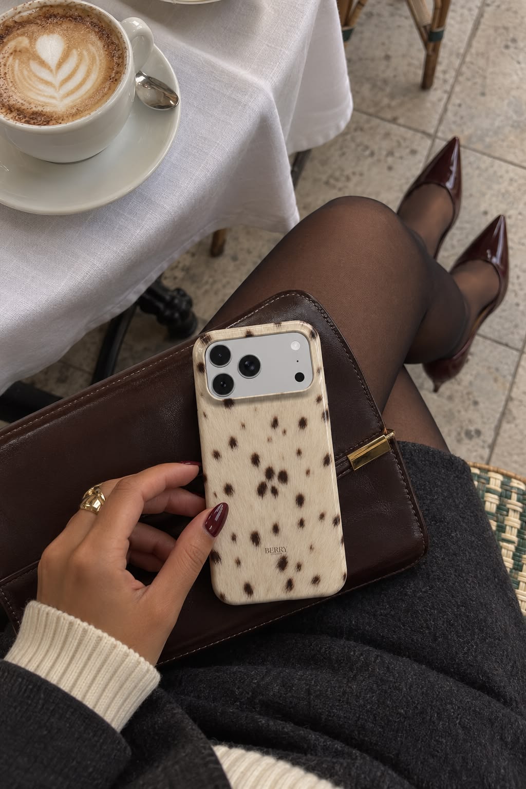 Funda para iPhone con diseño elegante – Soft Spot
