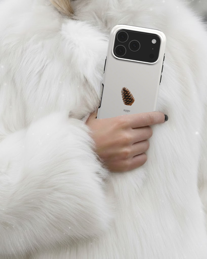 Coque pour iPhone avec design décoratif – Lil' Pine Cone